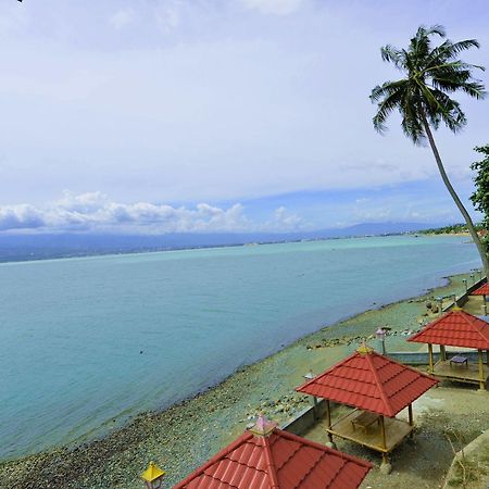 Amazing Beach Resort Palu Exterior photo